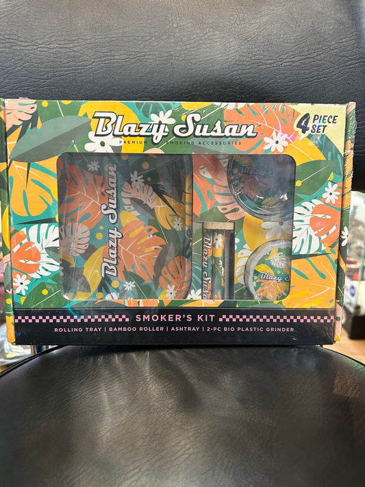 Blazy Susan Themed Rolling Tray & Smoking Accessory Set